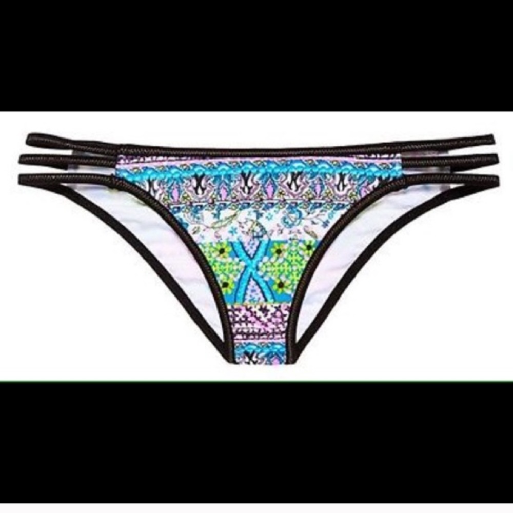 Victoria’s Secret strappy cheeky swim bikini